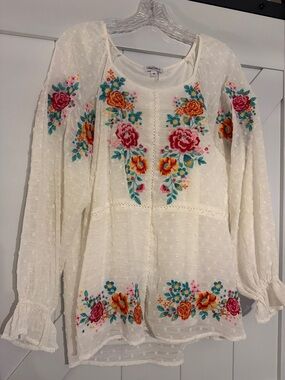 Embroidered Floral Peasant Top - White